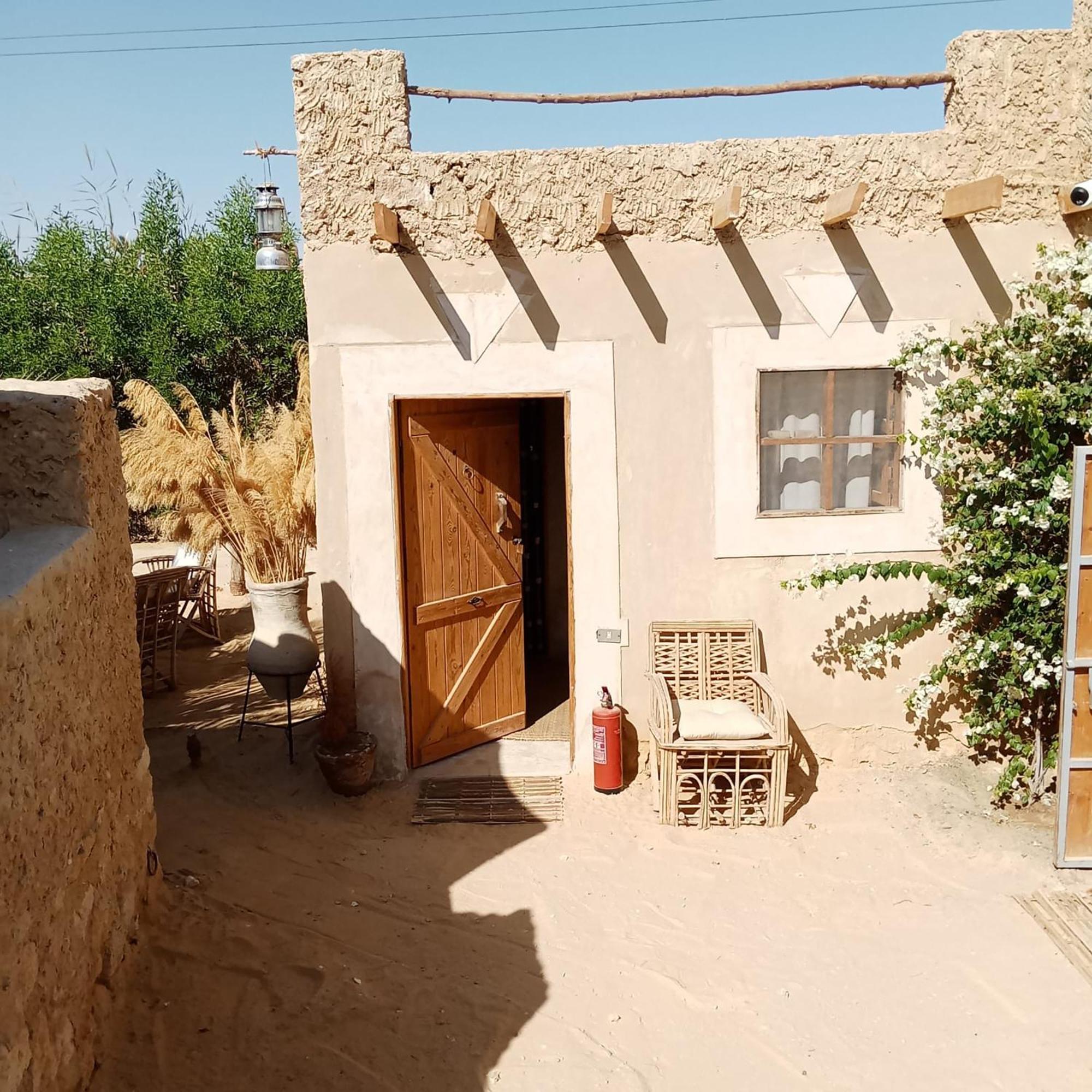 Tanirt Ecolodge Siwa Oasis Bagian luar foto